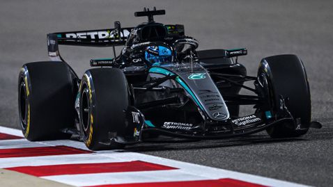 Ръсел изпревари Пиастри и Леклер в края на първия ден в Бахрейн