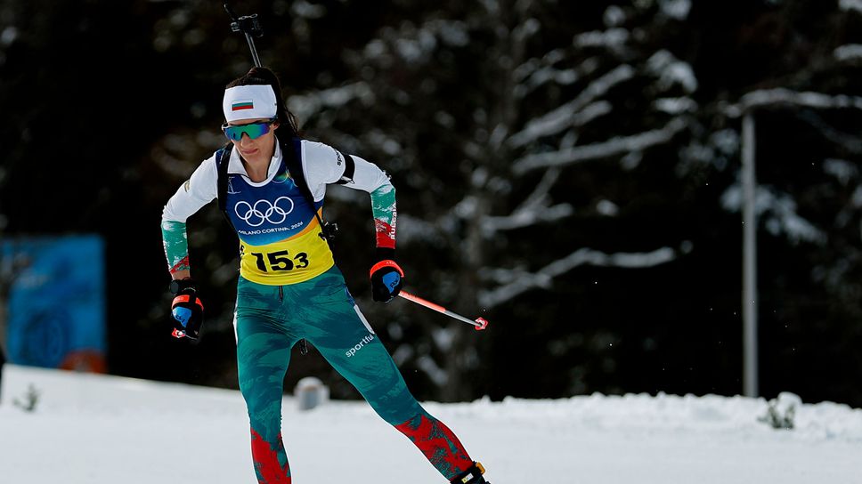 Мария Здравкова говори пред българските журналисти след 12 тото място