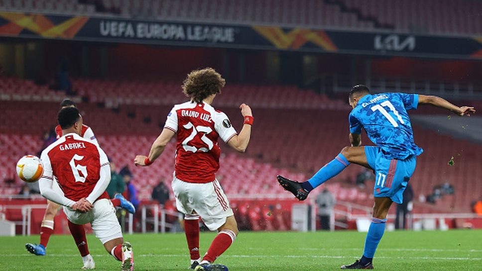 Олимпиакос поведе на Арсенал с гол на Ел Араби