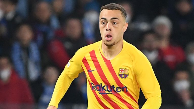  Контузия извади бранител на Барселона от Ел Класико 