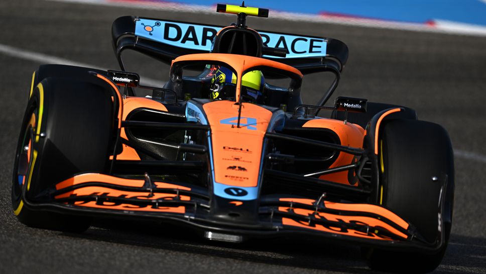 Макларън изостава от лидерите