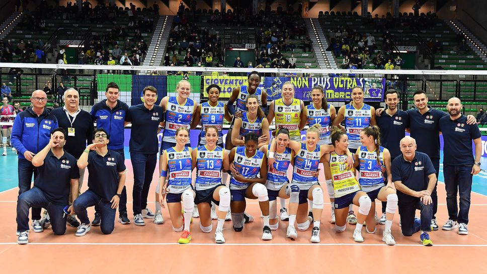 Христина Вучкова и Конеляно се класираха на Суперфинал в Шампионската лига 🏐