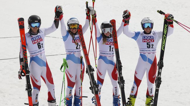 Швейцария спечели смесеното отборно състезание от финалите на Световната купа по ски алпийски дисциплини