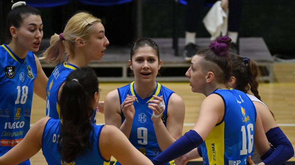 Две волейболистки на Марица продължават във Франция