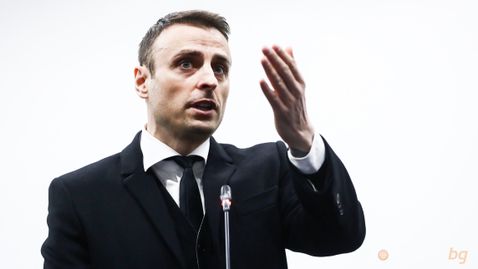  Бербатов с прочувствено послание към българските деца 