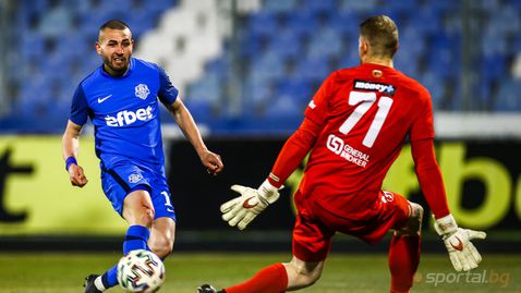  Локомотив (Пловдив) се раздели с вратар 