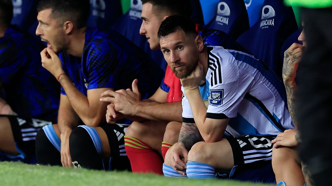 Меси окончателно отпадна за контролите на Аржентина, викнаха играч на Бетис