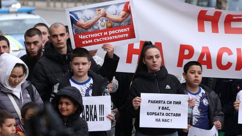 Димчо Димчев: Новите покани към националите по борба са със старото съдържание