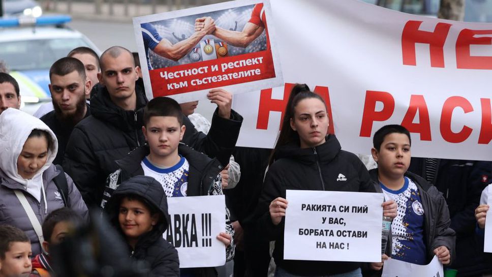 Димчо Димчев: Новите покани към националите по борба са със старото съдържание