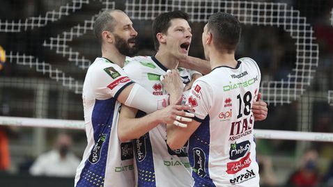 Матей Казийски и Тренто удариха Лубе за втори път и са на победа от финал в Италия