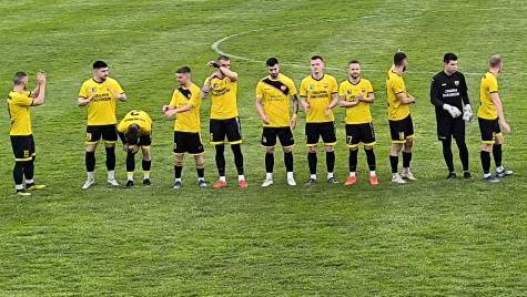 Павликени започва с 20 футболисти