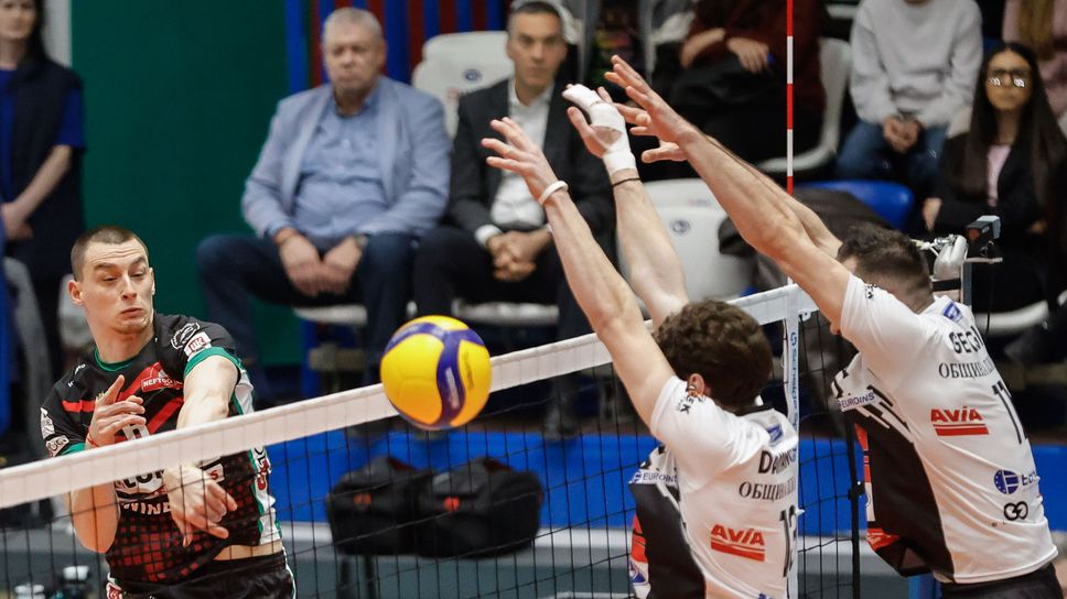 Решаващ полуфинал №5: Локомотив 0:0 Нефтохимик! Следете мача ТУК!