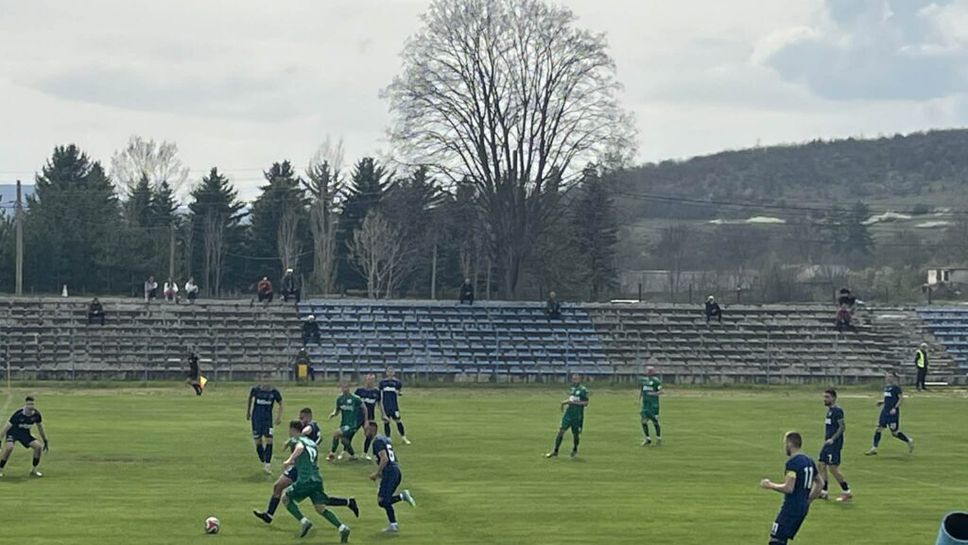 Хикс в Сливница