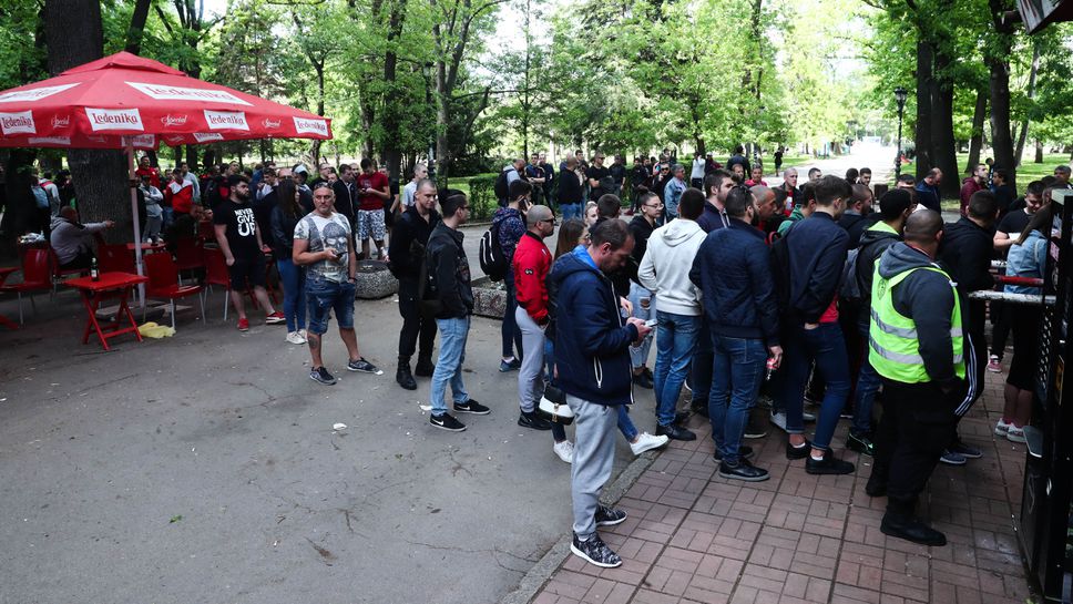 ЦСКА пусна билетите за първото домакинство в Пазарджик