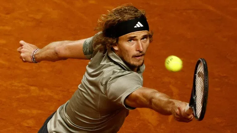 Германският тенисист Александър Зверев коментира напускането си на Мастърс а в