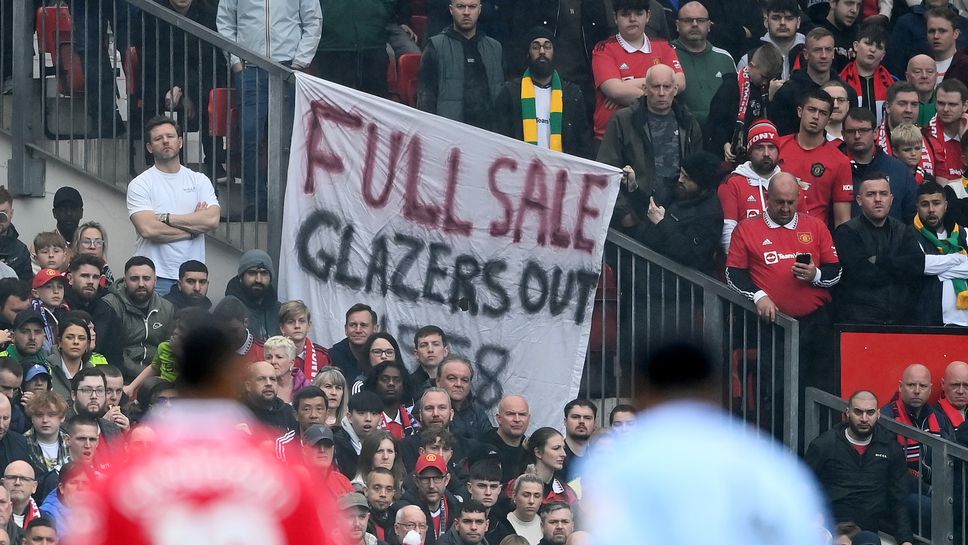Катарският шейх вече открито подозира семейство Глейзър, че не иска да продава Манчестър Юнайтед