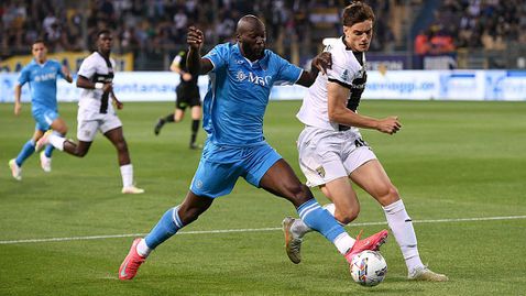 Греди и отличен вратар препънаха Наполи, но „партенопеите“ държат титлата в ръцете си