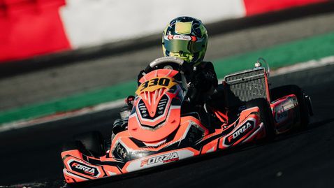 Алекс Лазарус се пребори за място в топ 20 в Евро сериите на WSK