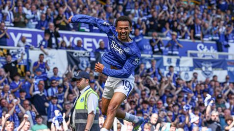  Евертън зарадва почитателите си с победа в специфичен ден на 