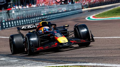  Верстапен с победа в юбилейния старт №400 за Ред Бул във Формула 1 