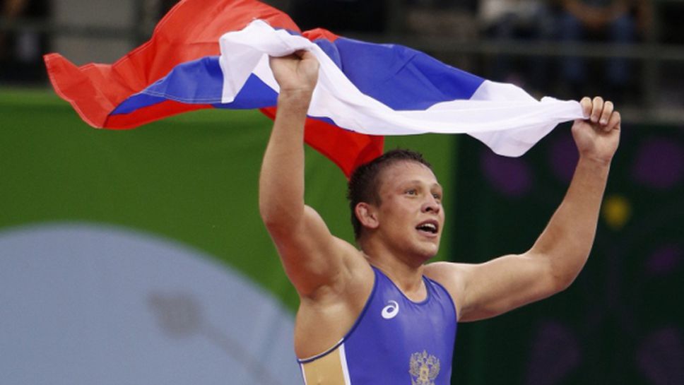 Двама известни руски борци са с положителни допинг проби