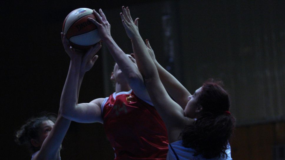 НСА надигра Левски при дамите