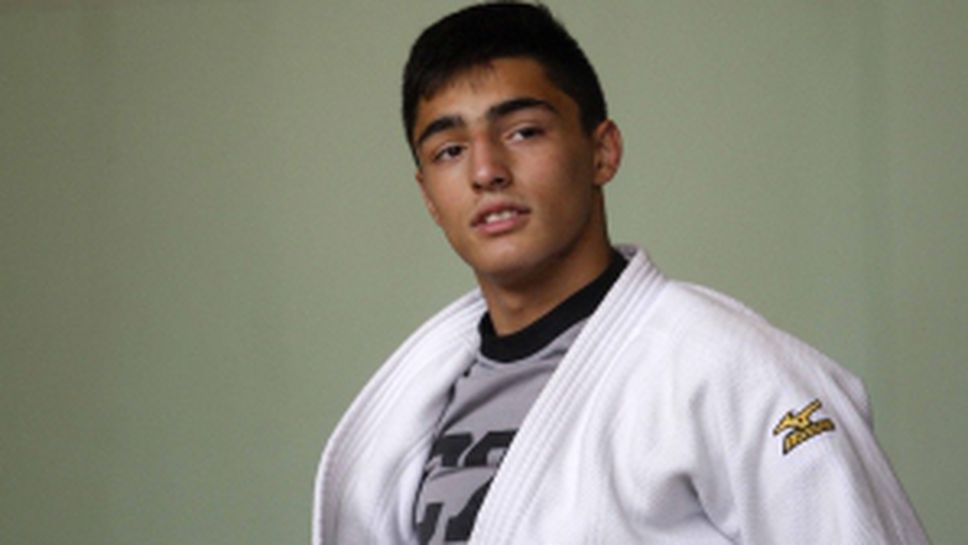 "Запомнете това име" - Денислав Иванов