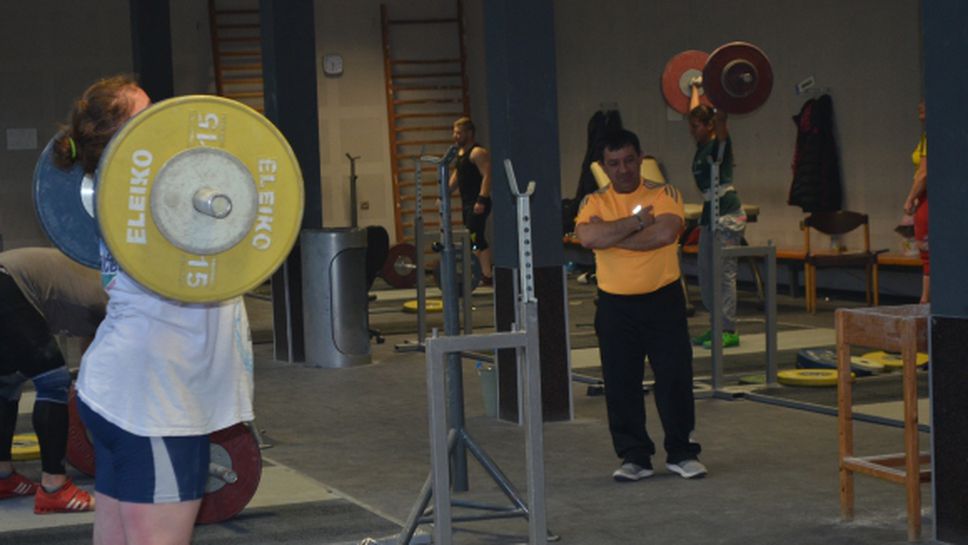 Определиха състава за Европейското по щанги