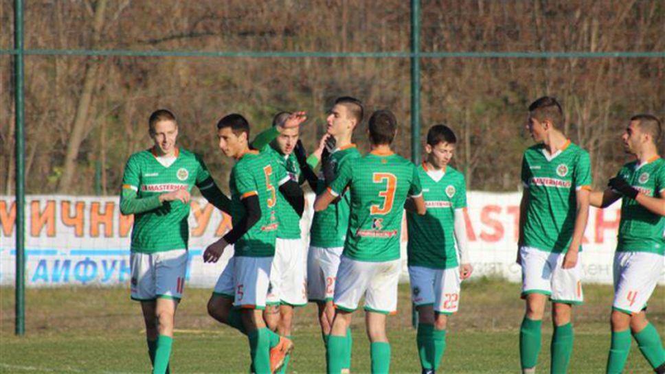 Нефтохимик U19 извоюва победа над Локомотив (Пловдив)