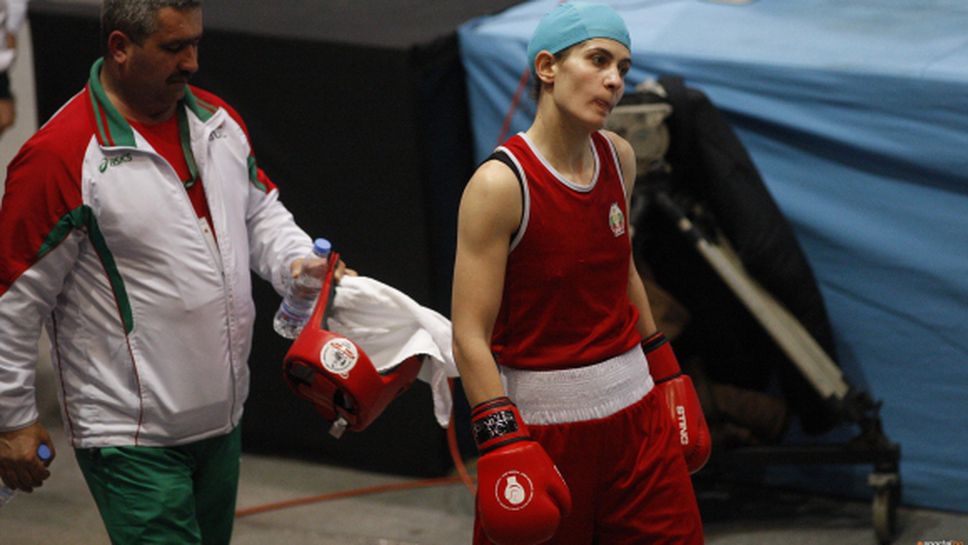 Светлана Каменова спечели първия си мач с технически нокаут