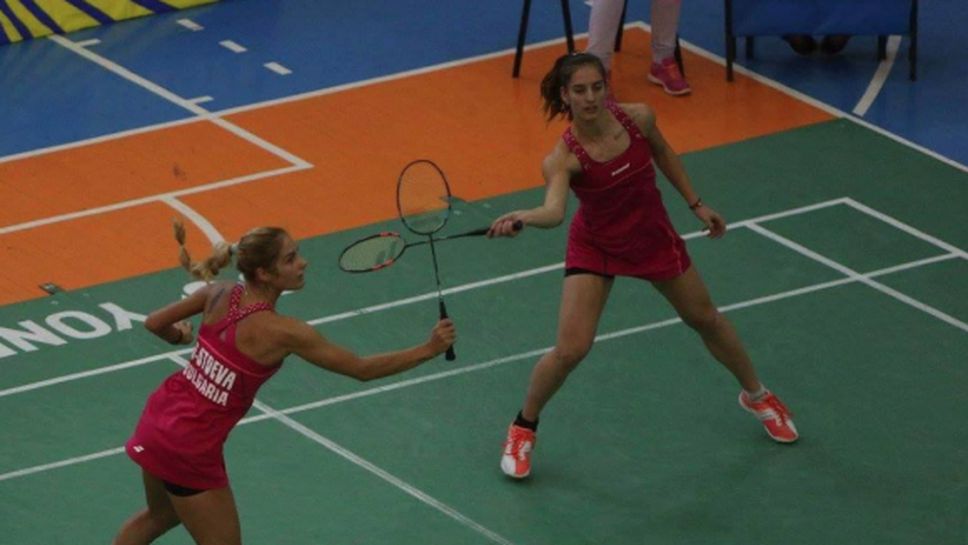 Сестри Стоеви победиха без игра Чън Чъ Я и Юй Чъ Чън