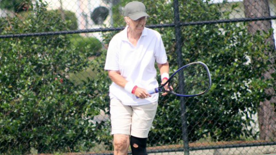 Това не се вижда всеки ден! 69-годишна американка с победа на турнир от ITF