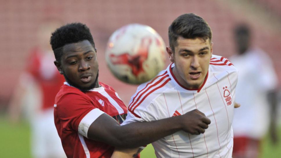 Български нападател започна пробен период в Хартс