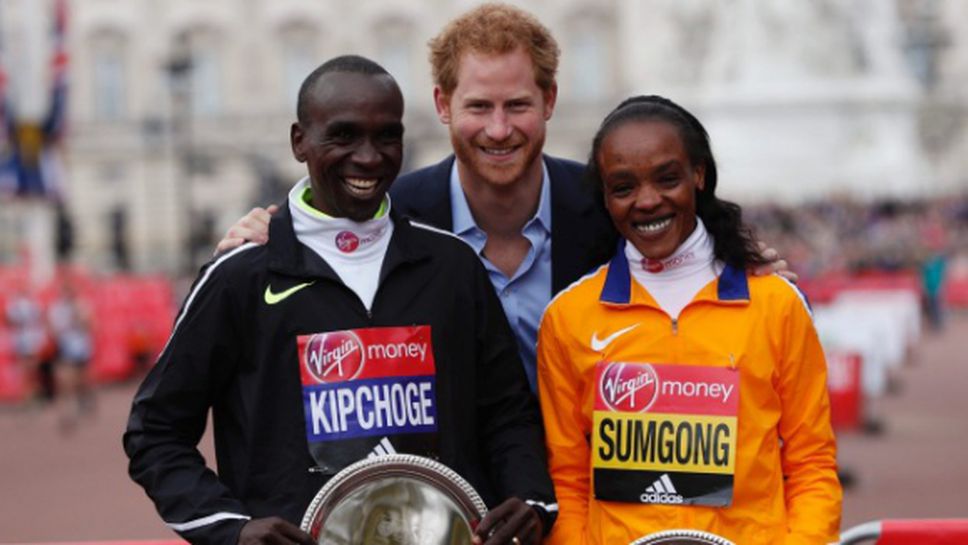 Елиуд Кипчоге за втори пореден път спечели Лондонския маратон