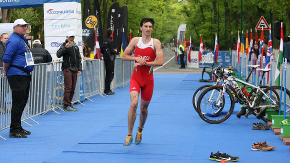 Александър Сръндев донесе сребърен медал на България от ЕП по крос дуатлон