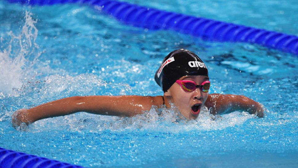 Ритали и унижавали деца в плувен басейн в Бургас