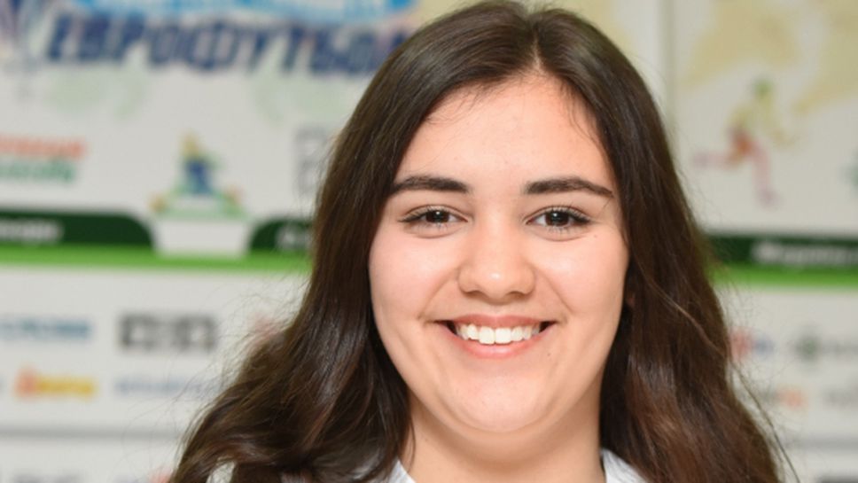 Виктория Радева втора на турнир по шах в Турция, Кирил Милов шампион на България в борбата