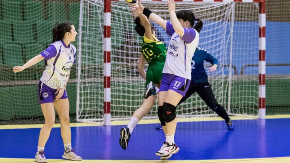 Етър поведе в спора за титлата на женското хандбално първенство