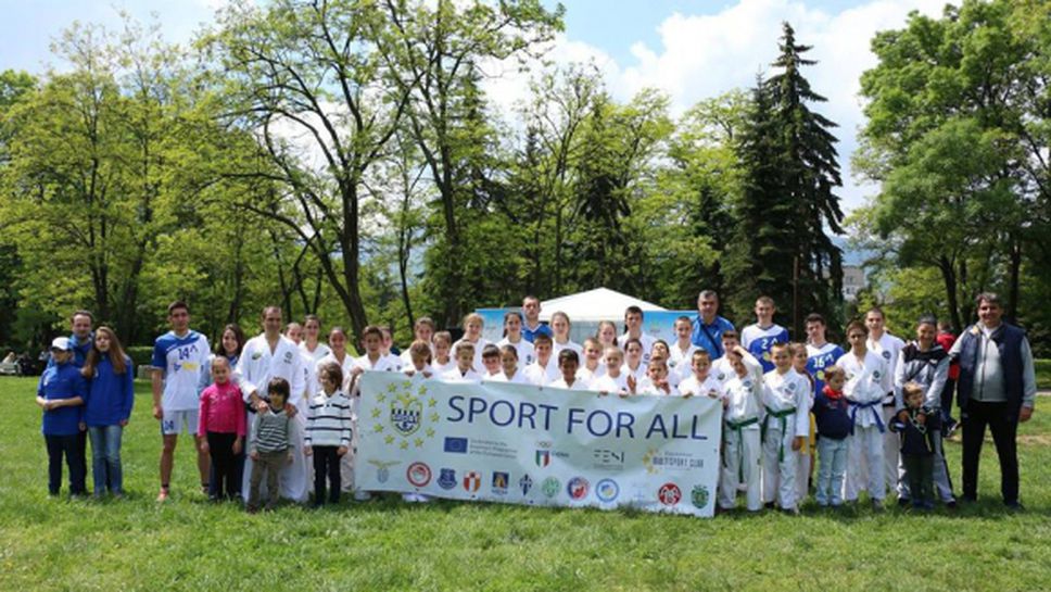 Левски представи 10 спорта в София