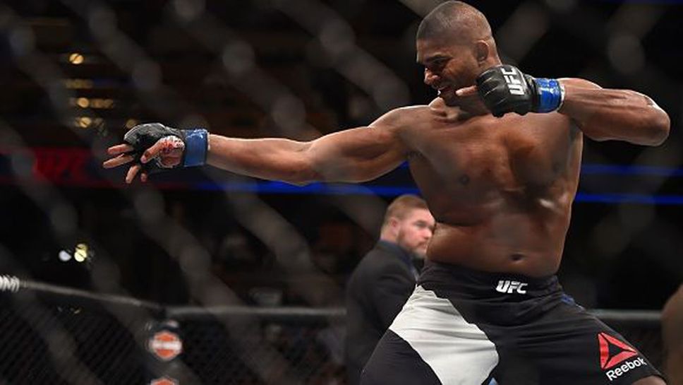 Алистър Овърийм с брутален нокаут срещу Андрей Арловски