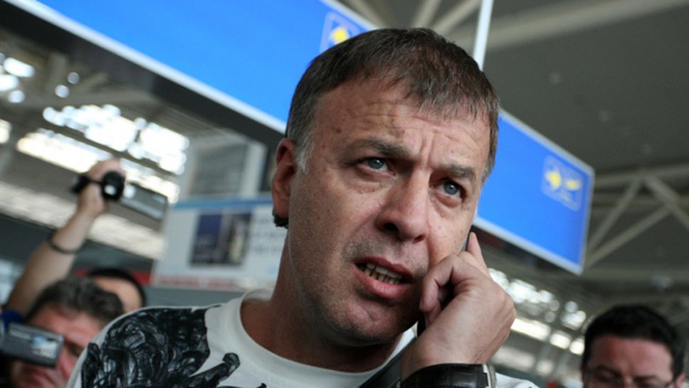 Сираков се завръща в Левски при оставка на Гонзо
