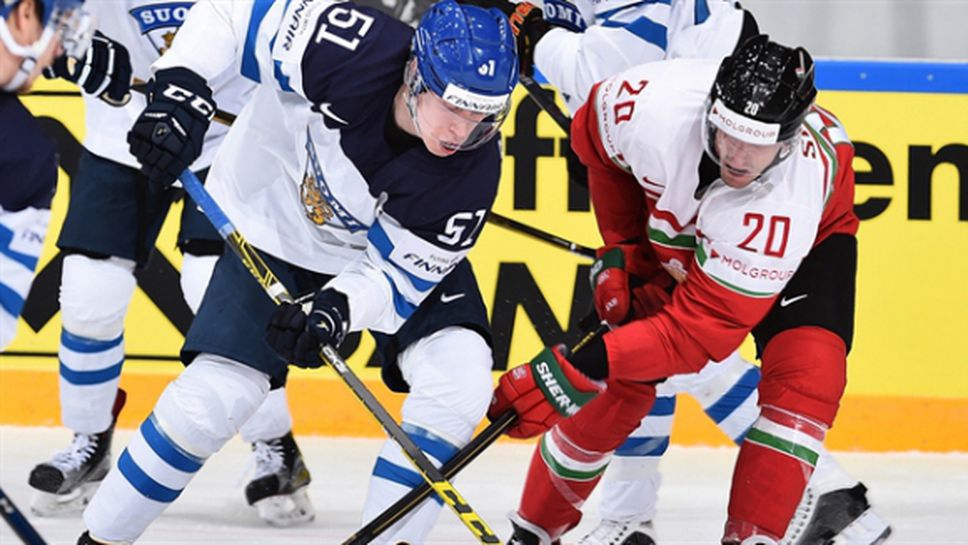 Финландия продължава победната си серия на световното по хокей на лед
