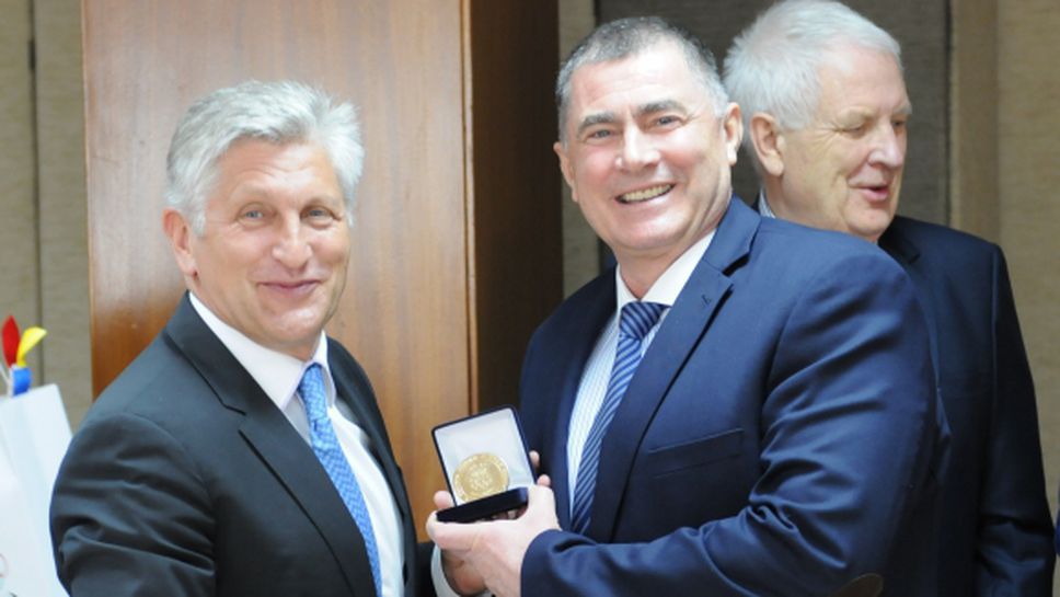 Карамаринов беше награден с медал за олимпийски заслуги в Молдова