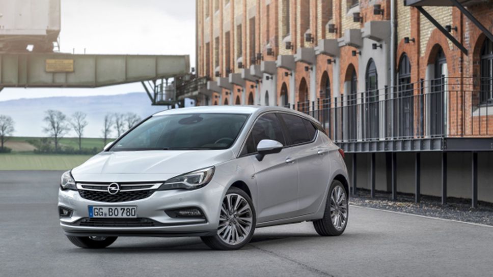 Opel Astra BiTurbo със 160 кс., викат му "пикантния"