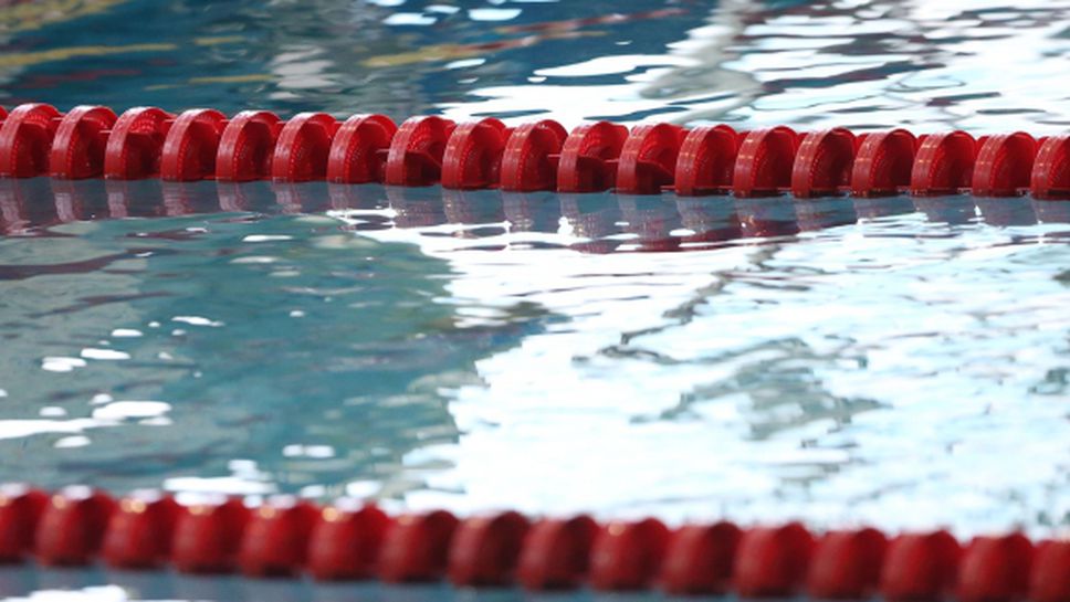 Парични премии за най-добрите плувци на турнира "Младост 91"