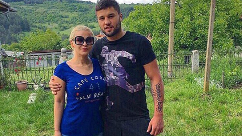 Деси Слава заведе гаджето в Арбанаси