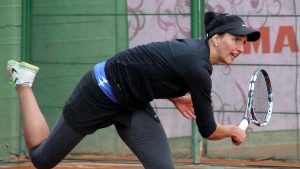 Найденова се класира за финала на двойки в Япония