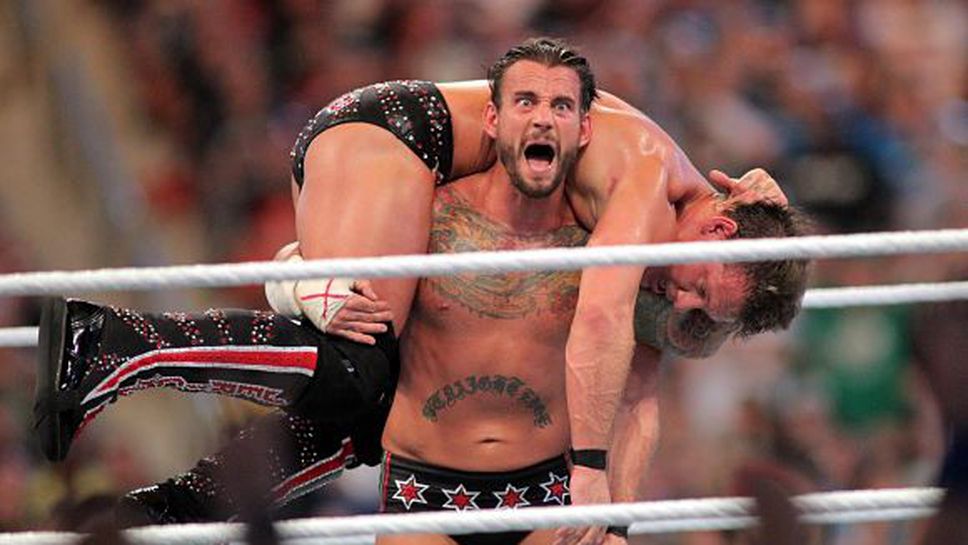 CM Punk не успя да покаже убедителен прогрес в ММА тренировките