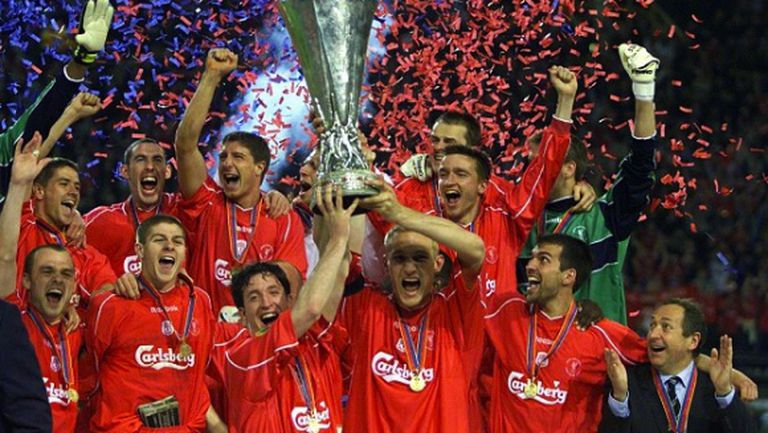 Преди 15 години Ливърпул триумфира с Купата на УЕФА след невероятен трилър