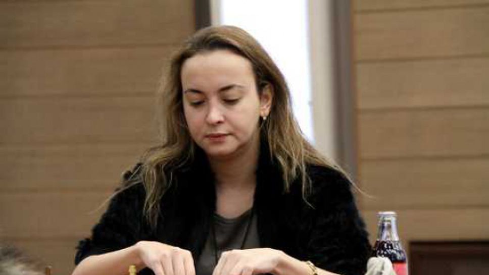 Антоанета Стефанова с реми и победа на европейското по шахмат
